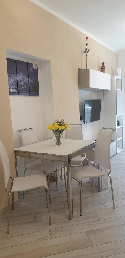Karina House - Como Bagian luar foto